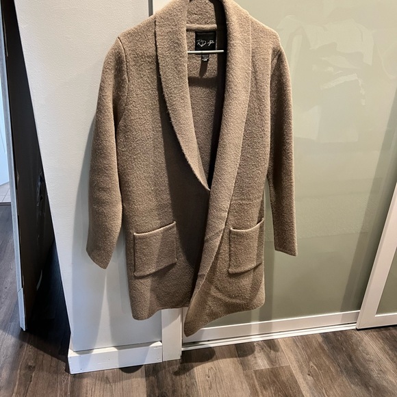 Cardigan new without tags - Picture 3 of 6